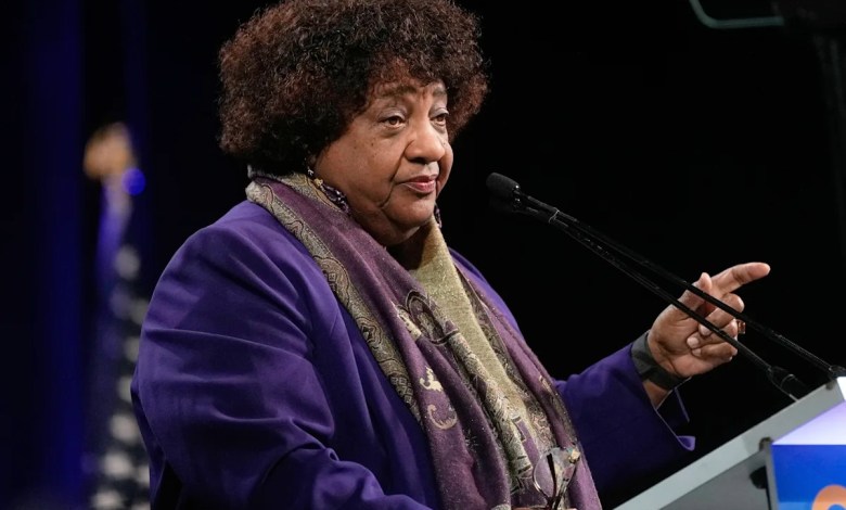 California launches probe after video shows petition gatherers offering money for signatures California launches probe after video shows petition gatherers offering money for signatures