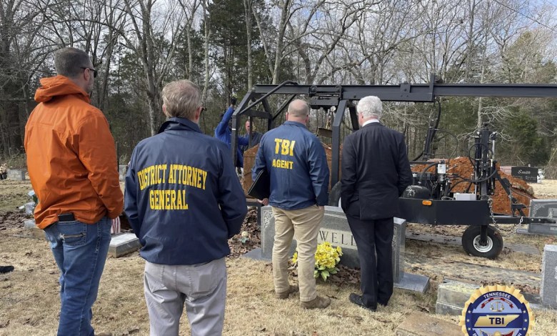 Late crime-busting sheriff Buford Pusser inspired Hollywood. Investigators say he killed his wife Late crime-busting sheriff Buford Pusser inspired Hollywood. Investigators say he killed his wife