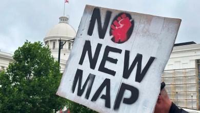 Supreme Court halts order for Alabama to use US House map with 2 largely Black districts Supreme Court halts order for Alabama to use US House map with 2 largely Black districts