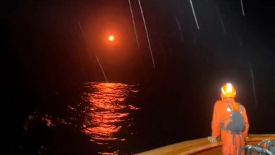 Rescuers search for 11 missing after speedboat capsized in western Indonesia Rescuers search for 11 missing after speedboat capsized in western Indonesia