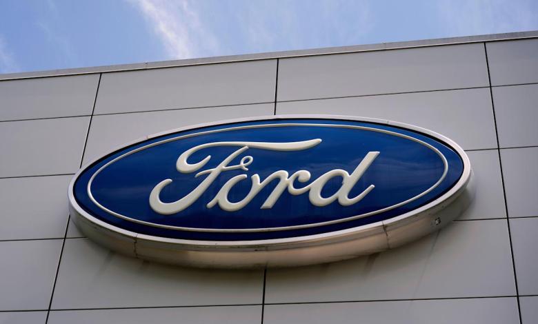 Ford recalls nearly 1.4 million pickup trucks due to gearshift issue Ford recalls nearly 1.4 million pickup trucks due to gearshift issue