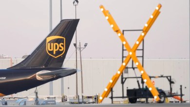 UPS plane crashes near Louisville airport. Everything we know about deaths, road closures, more UPS plane crashes near Louisville airport. Everything we know about deaths, road closures, more