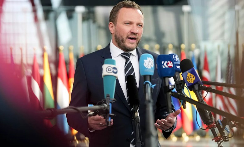 Russian jets over Estonia ignored signals from NATO pilots, officials say Russian jets over Estonia ignored signals from NATO pilots, officials say