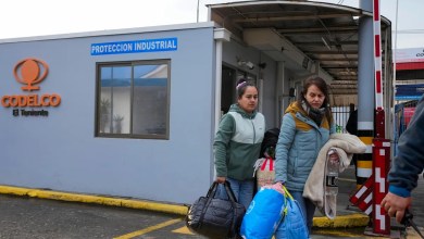 Rescue workers in Chile find the body of one of 5 miners trapped in a copper mine Rescue workers in Chile find the body of one of 5 miners trapped in a copper mine