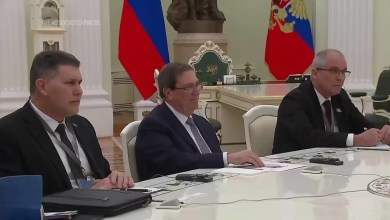 Putin tells Cuban foreign minister Russia will not accept recent US sanctions against Cuba Putin tells Cuban foreign minister Russia will not accept recent US sanctions against Cuba