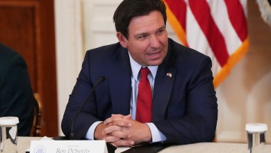 Supreme Court rejects Florida’s bid to sue Western states over truck licenses for immigrants Supreme Court rejects Florida’s bid to sue Western states over truck licenses for immigrants