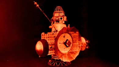 Object Spotted Near Earth May Be Ancient Spacecraft Object Spotted Near Earth May Be Ancient Spacecraft