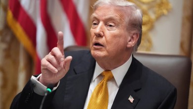 Trump Writes Head-Scratching Post About Democrats ‘Cracking Like Dogs’ As He Pushes ‘Nuclear Option’ Trump Writes Head-Scratching Post About Democrats ‘Cracking Like Dogs’ As He Pushes ‘Nuclear Option’