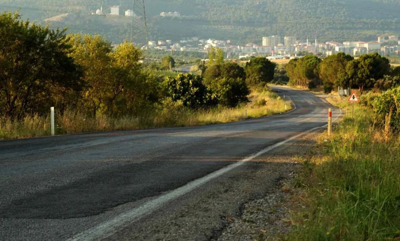 9 People Killed, 26 Others Injured After ‘Speeding’ Bus Rolls Off Road amid Wet and Foggy Conditions 9 People Killed, 26 Others Injured After ‘Speeding’ Bus Rolls Off Road amid Wet and Foggy Conditions