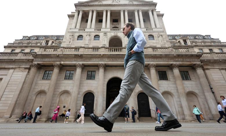 Bank of England’s chief economist ‘more comfortable’ with inflation outlook Bank of England’s chief economist ‘more comfortable’ with inflation outlook