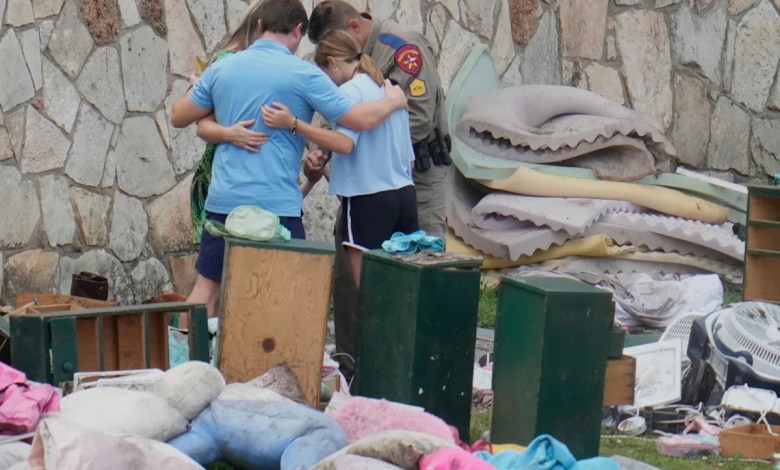 Camp Mystic relied on teen counselors with no emergency training before flood, investigator says Camp Mystic relied on teen counselors with no emergency training before flood, investigator says