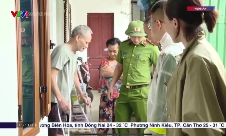 Vietnam evacuates thousands and shuts airports as Typhoon Bualoi nears landfall Vietnam evacuates thousands and shuts airports as Typhoon Bualoi nears landfall