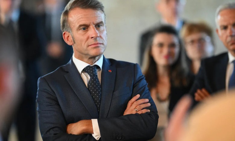 Macron’s popularity sinks to record low Macron’s popularity sinks to record low