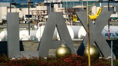 FAA investigates close call on LAX taxiway just weeks after LaGuardia runway crash FAA investigates close call on LAX taxiway just weeks after LaGuardia runway crash