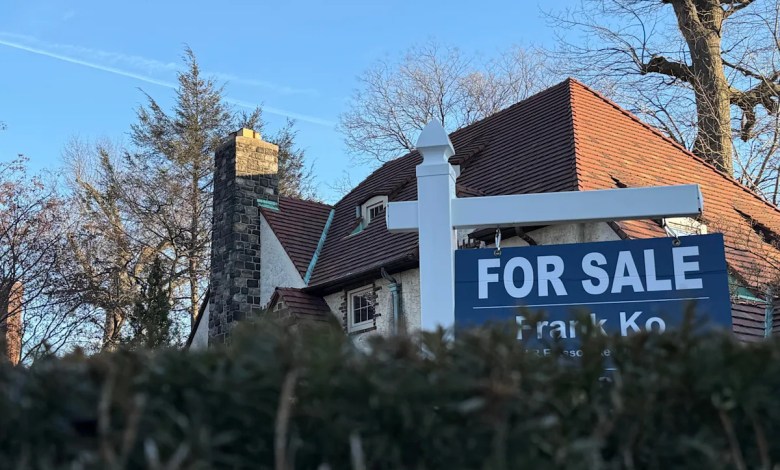 More homeowners are pulling their properties off the market. Here’s why. More homeowners are pulling their properties off the market. Here’s why.