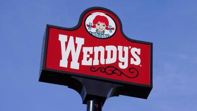 Wendy’s closes US restaurants and focuses on value to turn around falling sales Wendy’s closes US restaurants and focuses on value to turn around falling sales