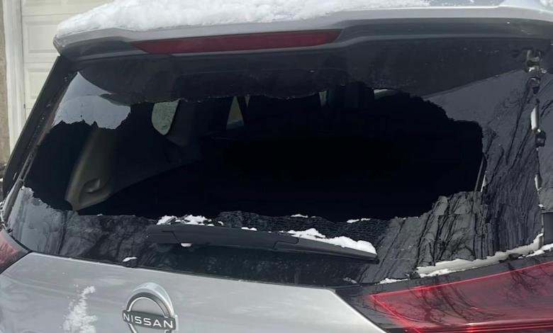 Owners say rear windshields suddenly exploded on their SUVs Owners say rear windshields suddenly exploded on their SUVs