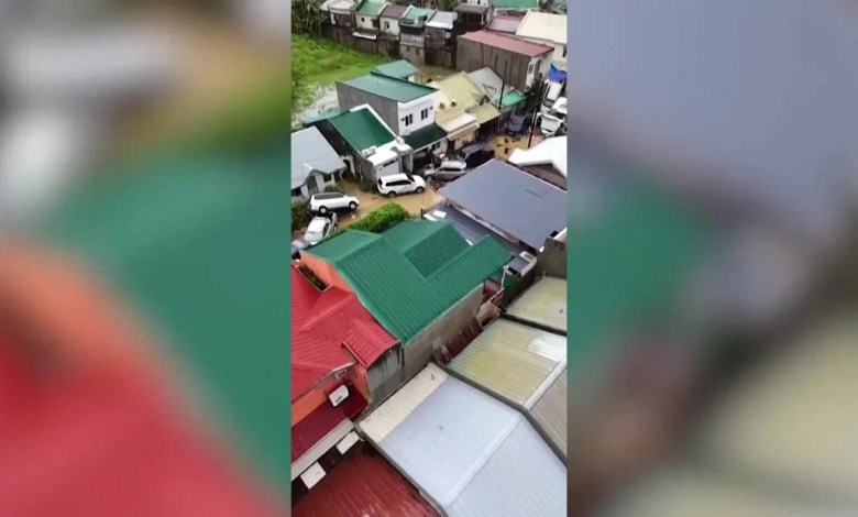 Roads, buildings flooded after typhoon thrashes the Philippines Roads, buildings flooded after typhoon thrashes the Philippines