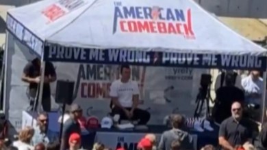 Charlie Kirk shooting witness says she saw "blood pouring out everywhere" Charlie Kirk shooting witness says she saw "blood pouring out everywhere"