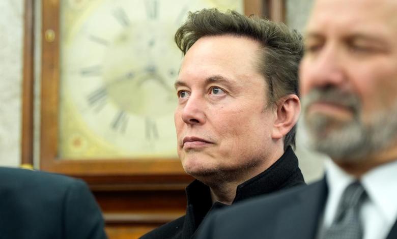 Musk’s SpaceX spends billion to acquire spectrum licenses from EchoStar Musk’s SpaceX spends billion to acquire spectrum licenses from EchoStar