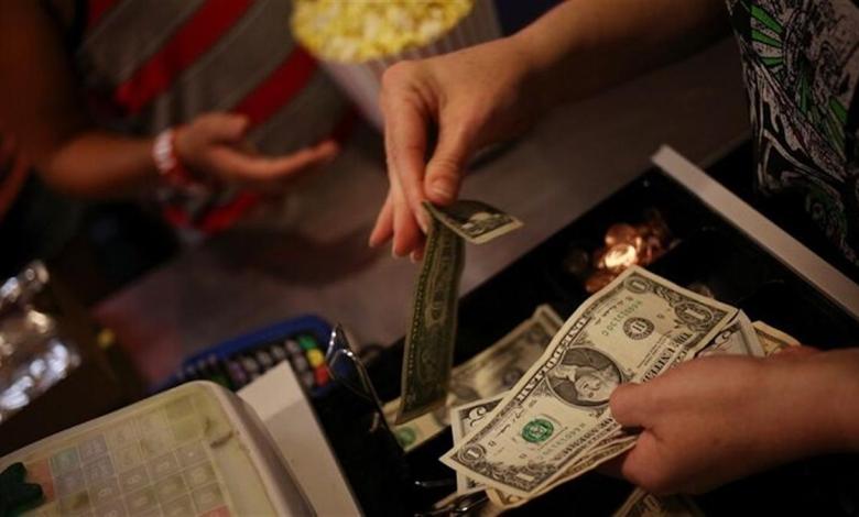 US Consumer Spending Falls in May by Most This Year US Consumer Spending Falls in May by Most This Year