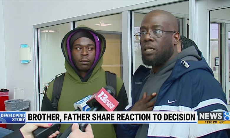 Da’Quain Johnson’s family reacts to prosecutor’s decision not to charge Da’Quain Johnson’s family reacts to prosecutor’s decision not to charge