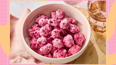 This Mediterranean Diet Snack May Help Reduce Dementia Risk, According to Dietitians This Mediterranean Diet Snack May Help Reduce Dementia Risk, According to Dietitians