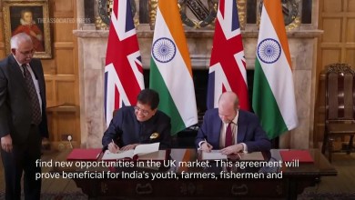 UK and India sign deal that will cut tariffs on products including Scotch whisky and gin UK and India sign deal that will cut tariffs on products including Scotch whisky and gin