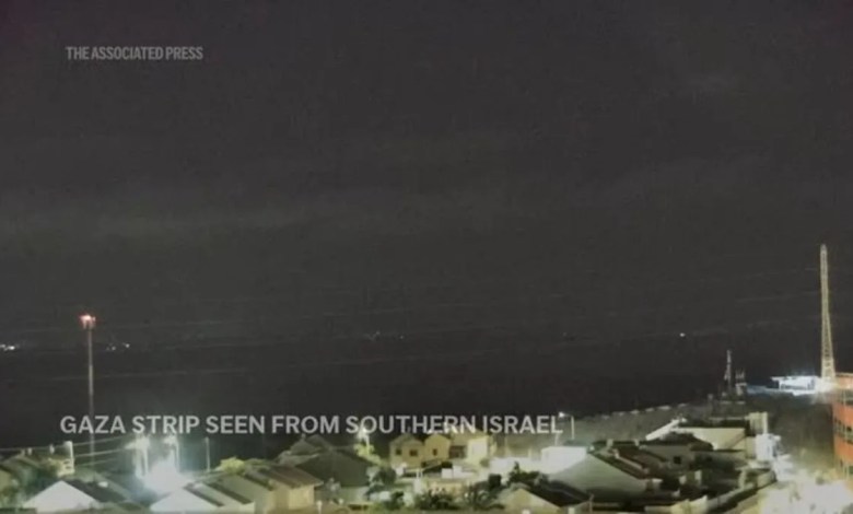 Explosions seen over Gaza night sky, after Netanyahu said he ordered 'powerful strikes' Explosions seen over Gaza night sky, after Netanyahu said he ordered 'powerful strikes'