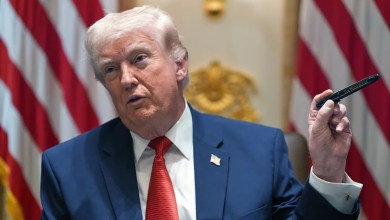 Trump interrupts a Cabinet meeting dealing with the Iran war and rising prices to talk Sharpies Trump interrupts a Cabinet meeting dealing with the Iran war and rising prices to talk Sharpies