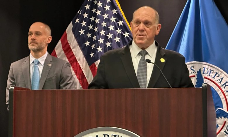 Federal authorities announce an end to the immigration crackdown in Minnesota Federal authorities announce an end to the immigration crackdown in Minnesota