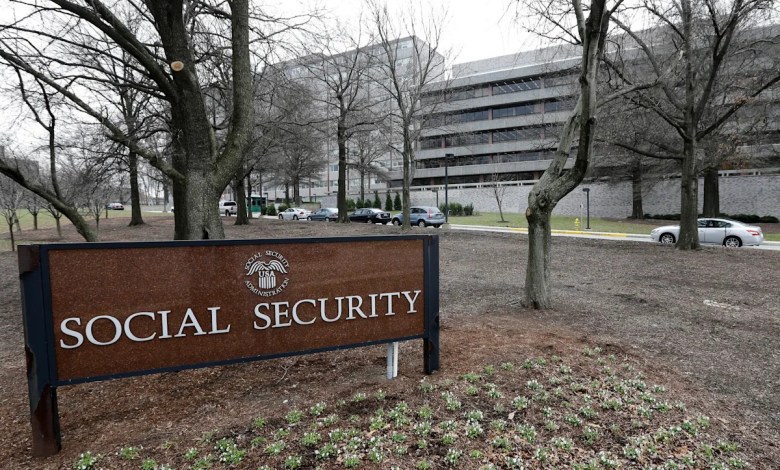 Social Security recipients get a 2.8% cost-of-living boost in 2026, average of per month Social Security recipients get a 2.8% cost-of-living boost in 2026, average of per month