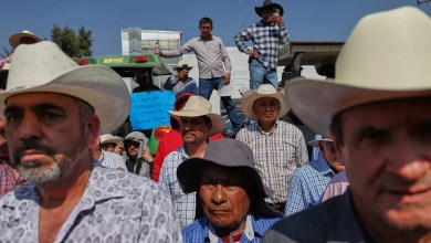 Farmers block Mexico’s Congress with tractors in protest against new national water law proposal Farmers block Mexico’s Congress with tractors in protest against new national water law proposal