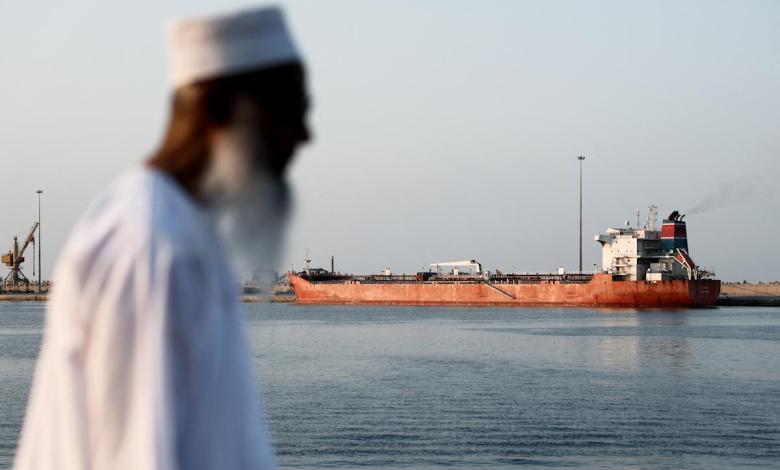 Oil prices dip as Indian tanker passes through Strait of Hormuz Oil prices dip as Indian tanker passes through Strait of Hormuz