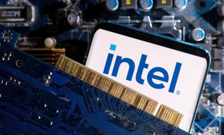 Intel needs a ‘hero customer’ to turn things around Intel needs a ‘hero customer’ to turn things around