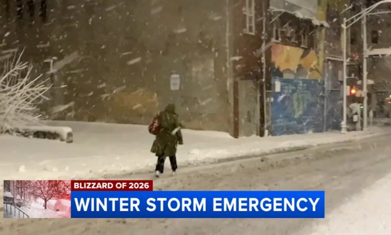 Heavy, wet snow slows travel in Montco as crews plow into the night Heavy, wet snow slows travel in Montco as crews plow into the night