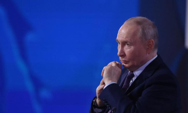 Putin finally admits Russia’s economy is in trouble and grasps for answers, after warnings about a financial crisis have been piling up Putin finally admits Russia’s economy is in trouble and grasps for answers, after warnings about a financial crisis have been piling up