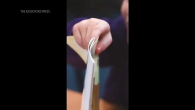 UK PM Keir Starmer apologizes after joining students in viral “6-7” craze UK PM Keir Starmer apologizes after joining students in viral “6-7” craze