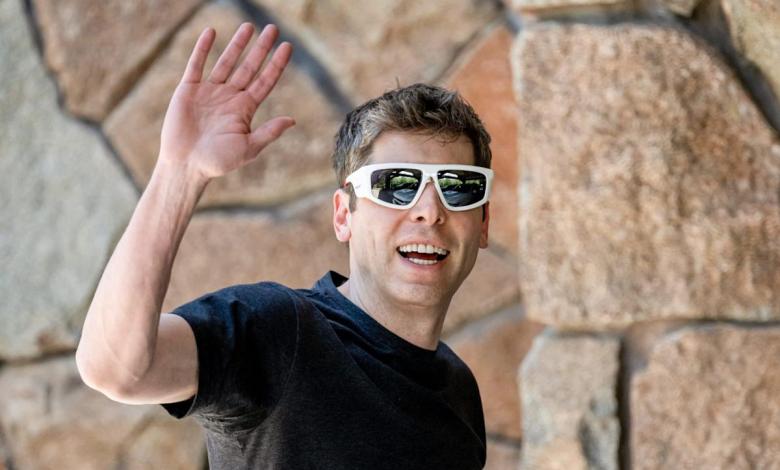 Sam Altman says the AI talent war is a bet that a ‘medium-sized handful of people’ will make superintelligence breakthroughs Sam Altman says the AI talent war is a bet that a ‘medium-sized handful of people’ will make superintelligence breakthroughs