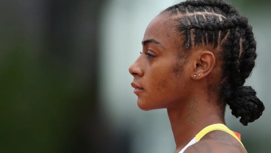 Video emerges of Sha’Carri Richardson shoving boyfriend at Seattle airport prior to arrest Video emerges of Sha’Carri Richardson shoving boyfriend at Seattle airport prior to arrest