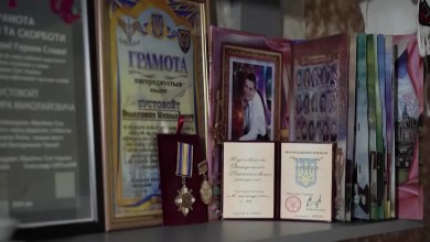 Ukrainian war widow faces Chernihiv blackout after strikes Ukrainian war widow faces Chernihiv blackout after strikes