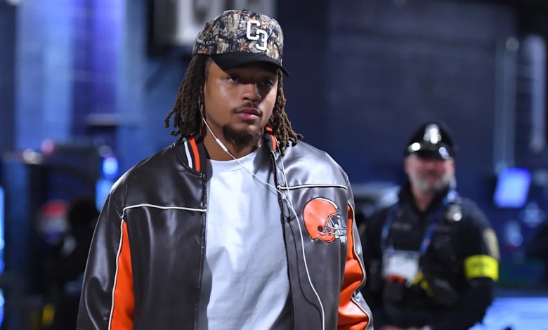 Police: Browns safety Ronnie Hickman jumped by 4 men in a New York hotel lobby Police: Browns safety Ronnie Hickman jumped by 4 men in a New York hotel lobby