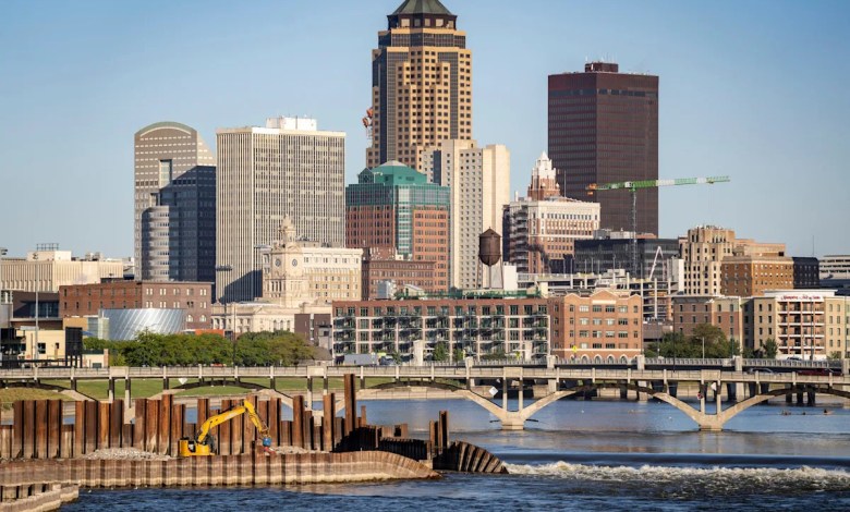 As central Iowa invests millions in water recreation, what does water quality report show? As central Iowa invests millions in water recreation, what does water quality report show?