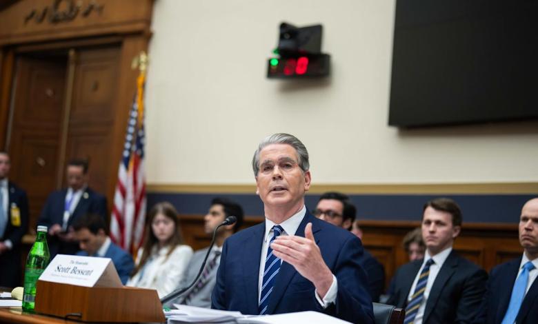 Bitcoin sinks after Treasury Secretary Bessent says US government can’t tell banks to bail out crypto Bitcoin sinks after Treasury Secretary Bessent says US government can’t tell banks to bail out crypto