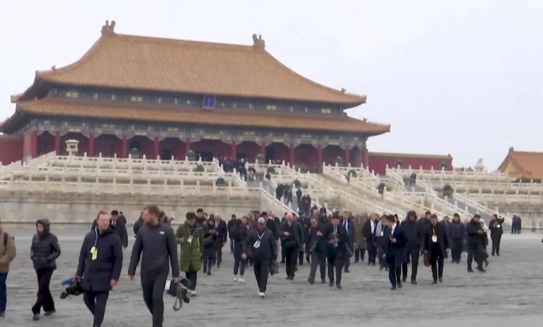 Germany's Merz tours Beijing sites in bid to reset China ties Germany's Merz tours Beijing sites in bid to reset China ties