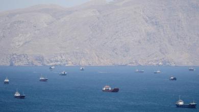 US threatens shipping firms with sanctions if they pay Iran tolls US threatens shipping firms with sanctions if they pay Iran tolls