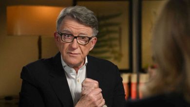 Former British ambassador to US Peter Mandelson issues apology over friendship with Jeffrey Epstein Former British ambassador to US Peter Mandelson issues apology over friendship with Jeffrey Epstein