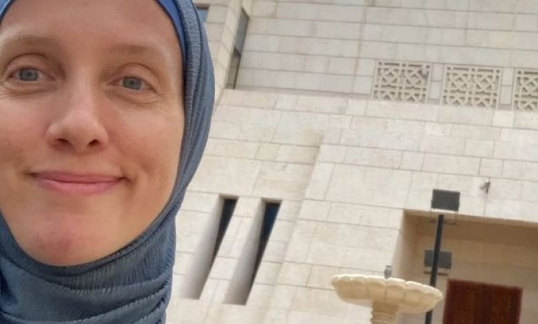 Iraqi armed group says it will release abducted US journalist, says she must leave Iraq immediately Iraqi armed group says it will release abducted US journalist, says she must leave Iraq immediately