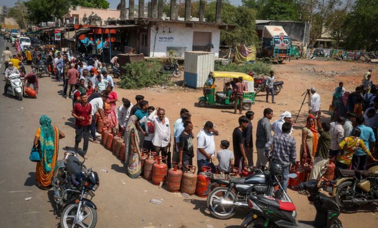 Induction stoves fly off shelves in India as gas shortage fears spark panic buying Induction stoves fly off shelves in India as gas shortage fears spark panic buying