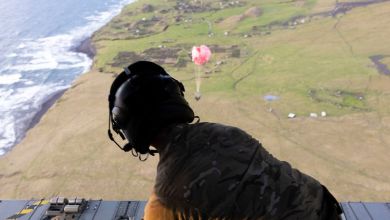 British paratroopers lead airdrop onto Tristan da Cunha for suspected hantavirus case British paratroopers lead airdrop onto Tristan da Cunha for suspected hantavirus case